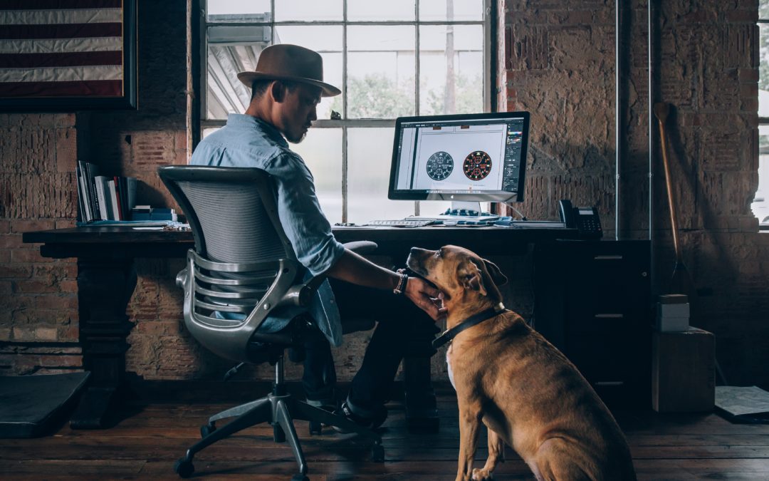 Top 5 Benefits of Bringing Your Dog to Your Workplace